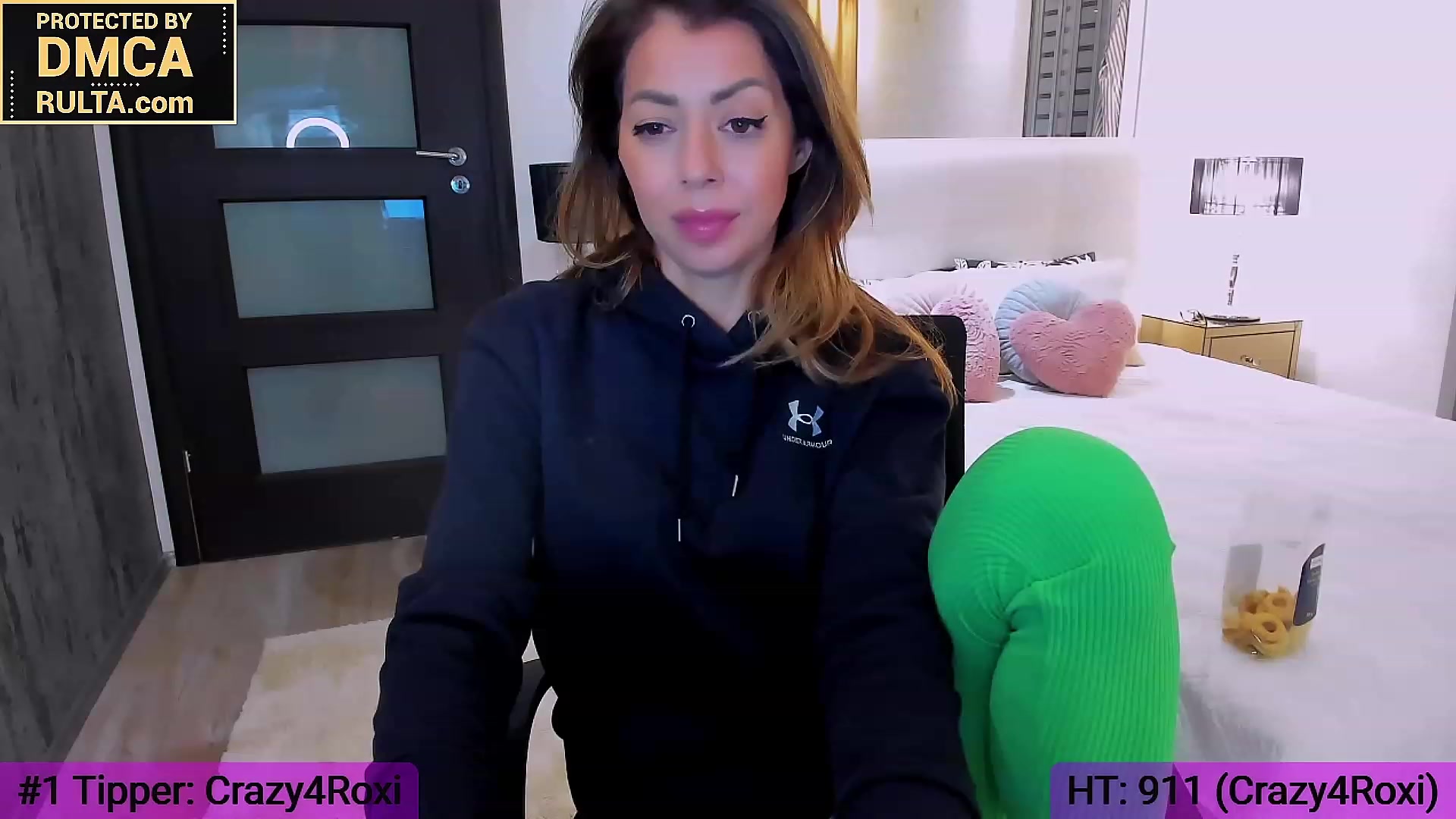 Gallery image thumbnail from Roxi777's myfreecams stream on, 02/19/2023, 01:36 image 2 of 20