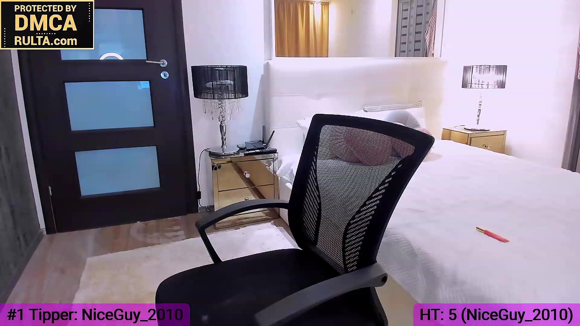 Gallery image thumbnail from Roxi777's myfreecams stream on, 05/08/2023, 15:25 image 11 of 20