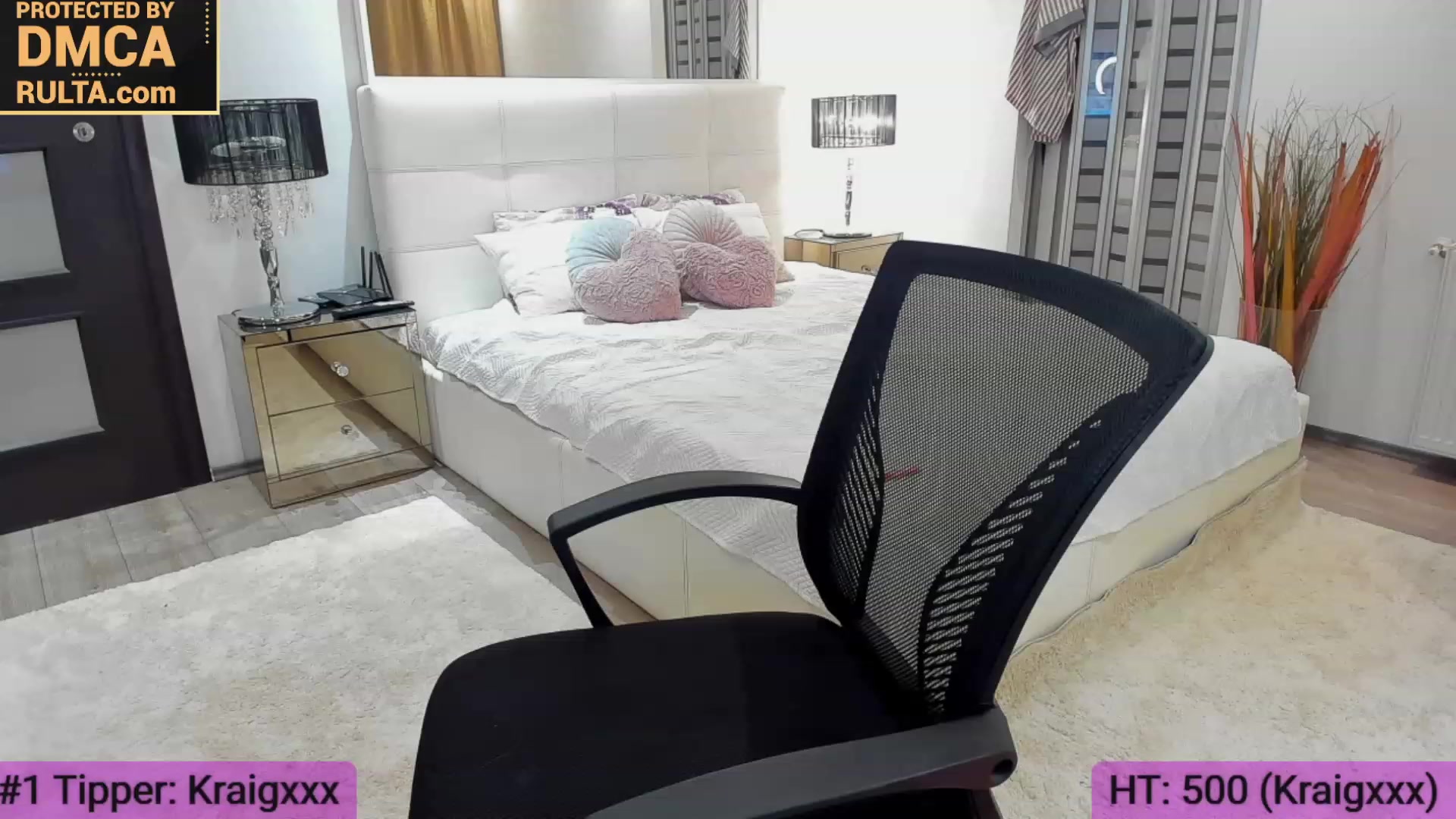 Gallery image thumbnail from Roxi777's myfreecams stream on, 06/25/2023, 18:39 image 10 of 20