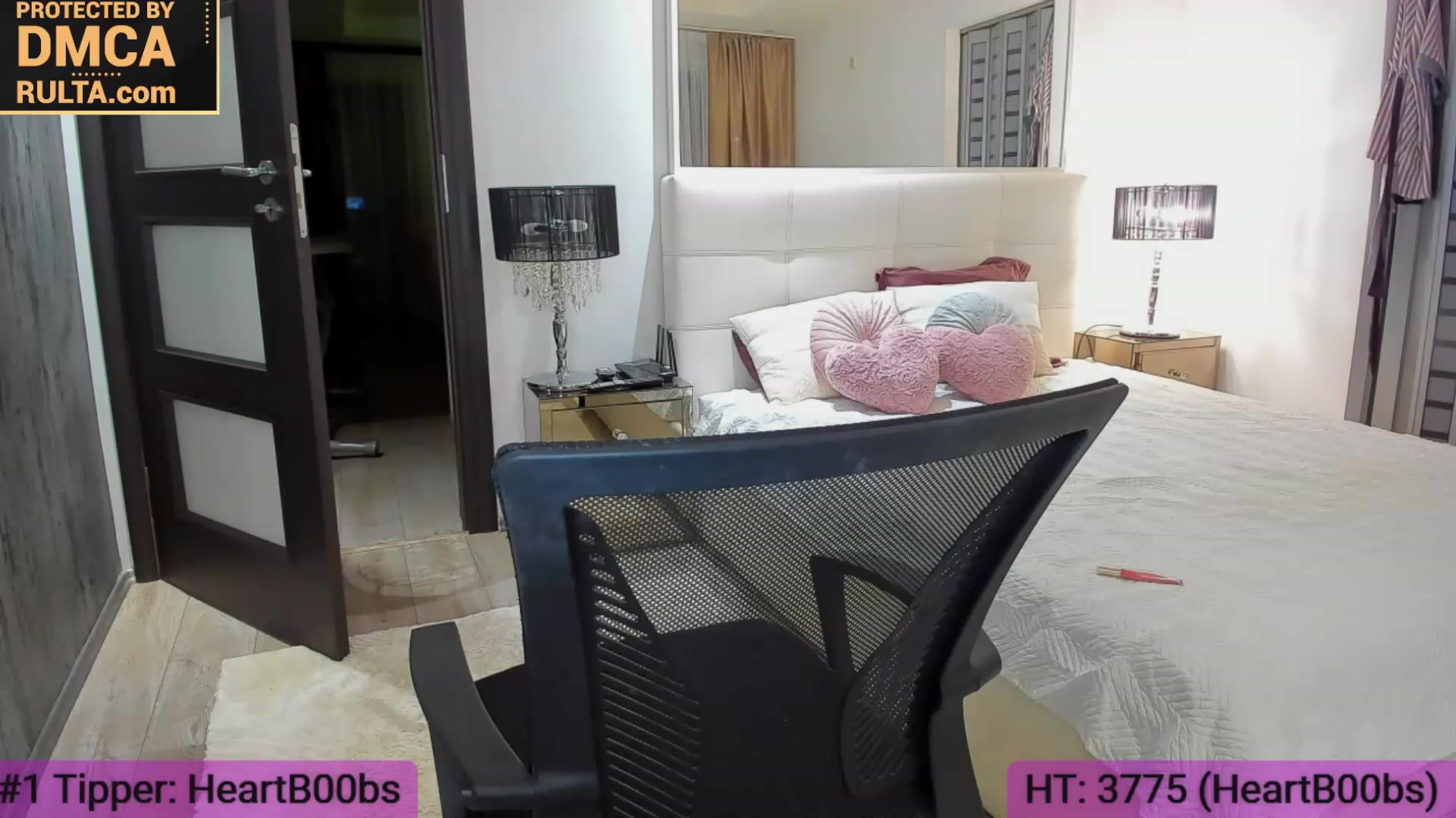 Gallery image thumbnail from Roxi777's myfreecams stream on, 07/30/2023, 20:36 image 17 of 20