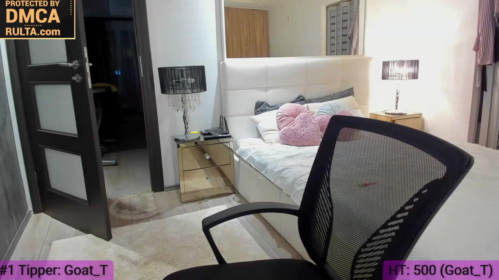 Gallery image thumbnail from Roxi777's myfreecams stream on, 08/19/2023, 23:17 image 9 of 20