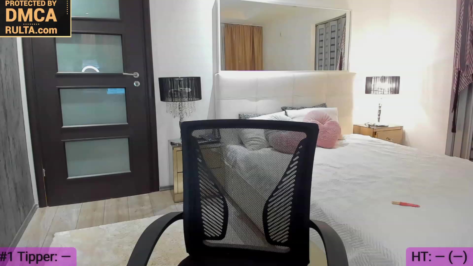 Gallery image thumbnail from Roxi777's myfreecams stream on, 08/25/2023, 21:42 image 3 of 20