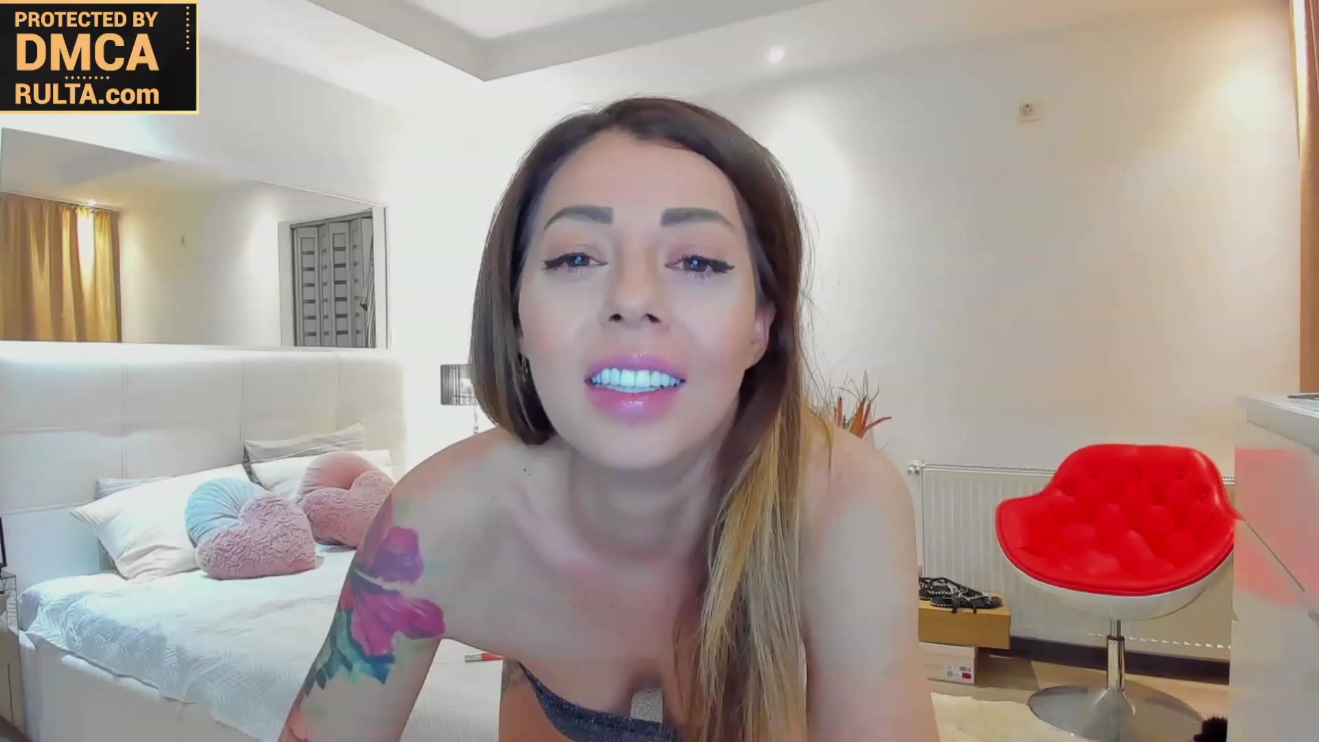 Gallery image thumbnail from Roxi777's myfreecams stream on, 11/19/2023, 16:40 image 3 of 20