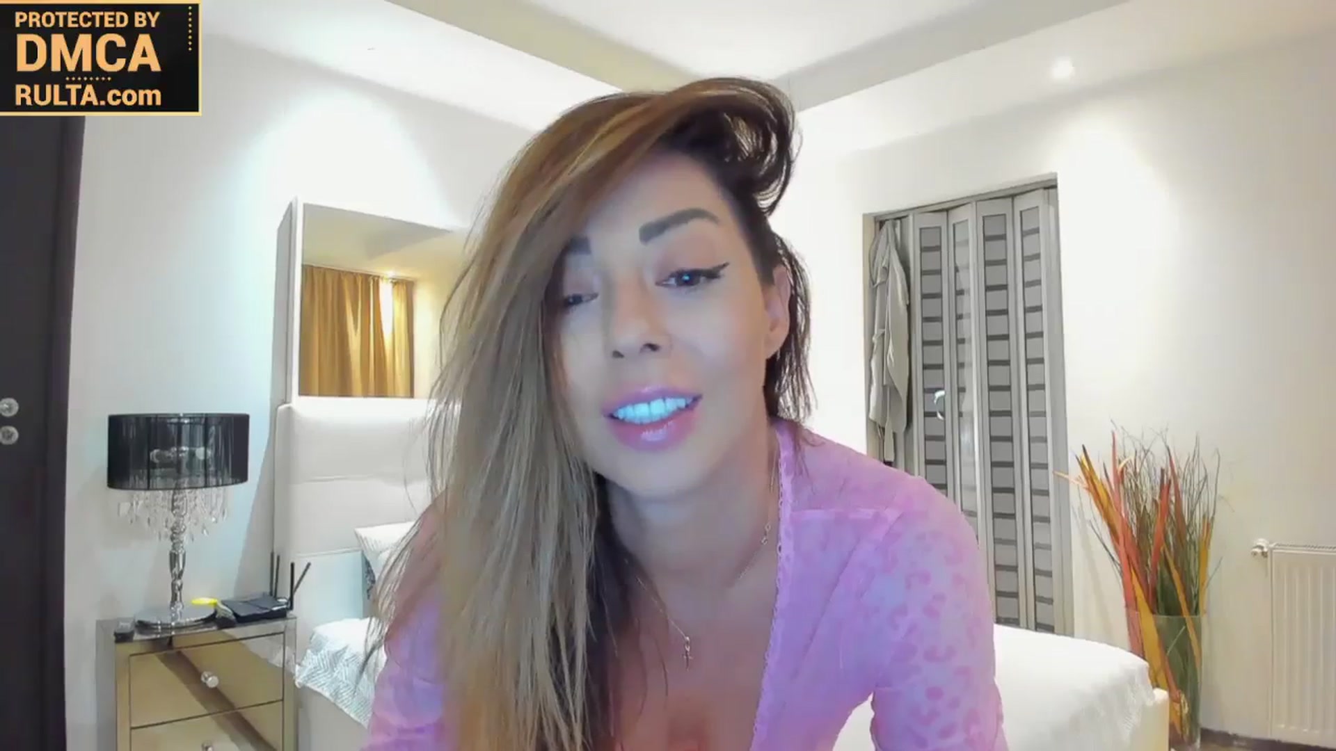 Gallery image thumbnail from Roxi777's myfreecams stream on, 12/17/2023, 17:27 image 2 of 20