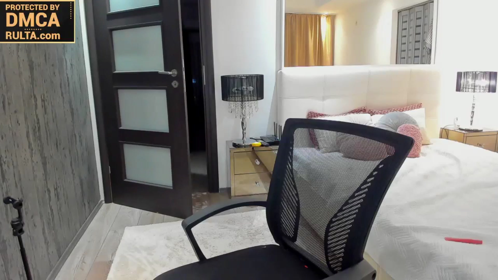 Gallery image thumbnail from Roxi777's myfreecams stream on, 01/27/2024, 21:54 image 9 of 20