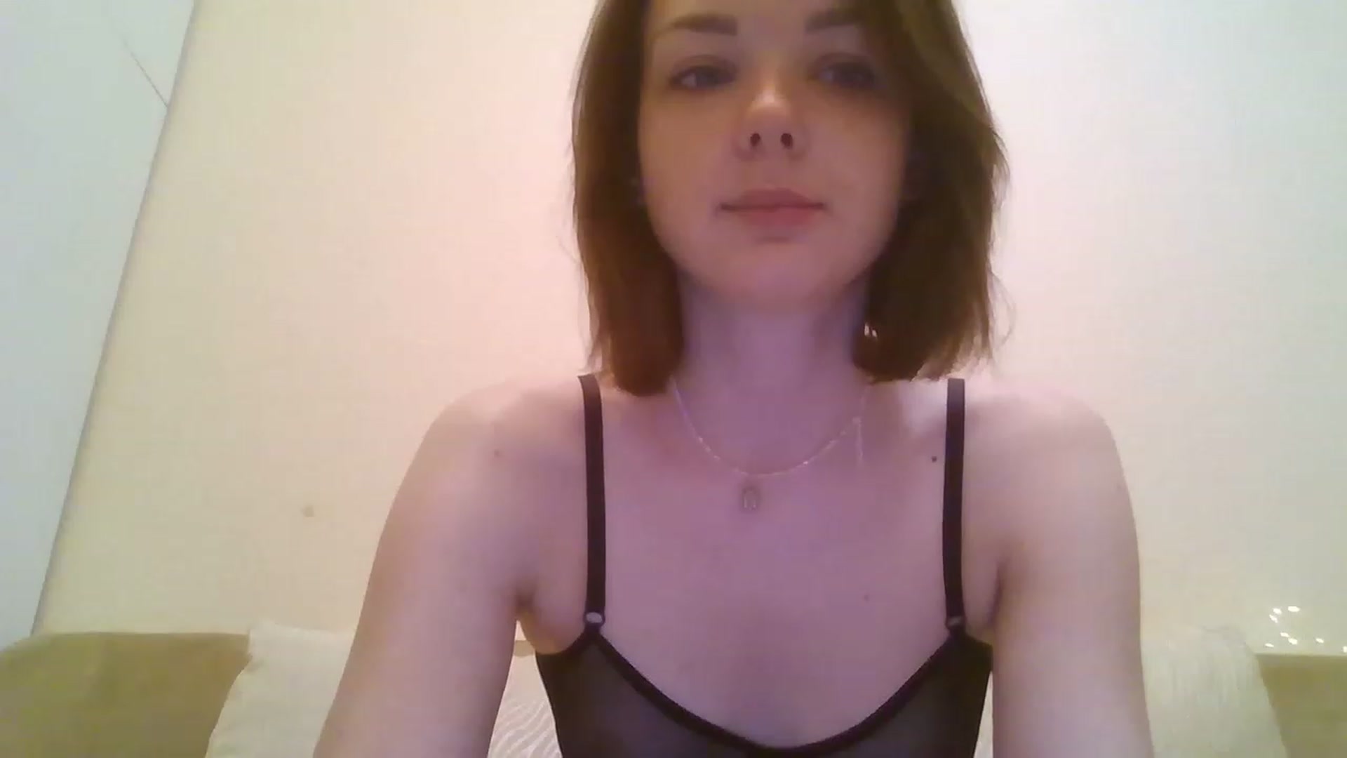 Gallery image thumbnail from RoxieSinner's myfreecams stream on, 11/16/2022, 12:18 image 17 of 20