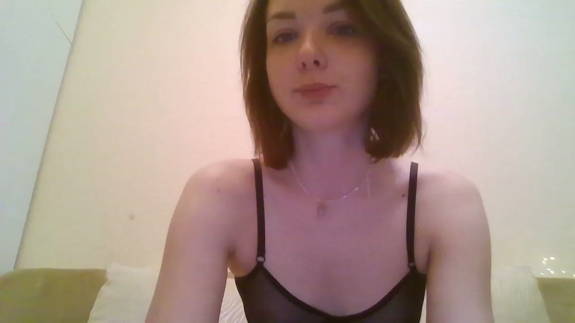 Gallery image thumbnail from RoxieSinner's myfreecams stream on, 11/16/2022, 12:18 image 16 of 20