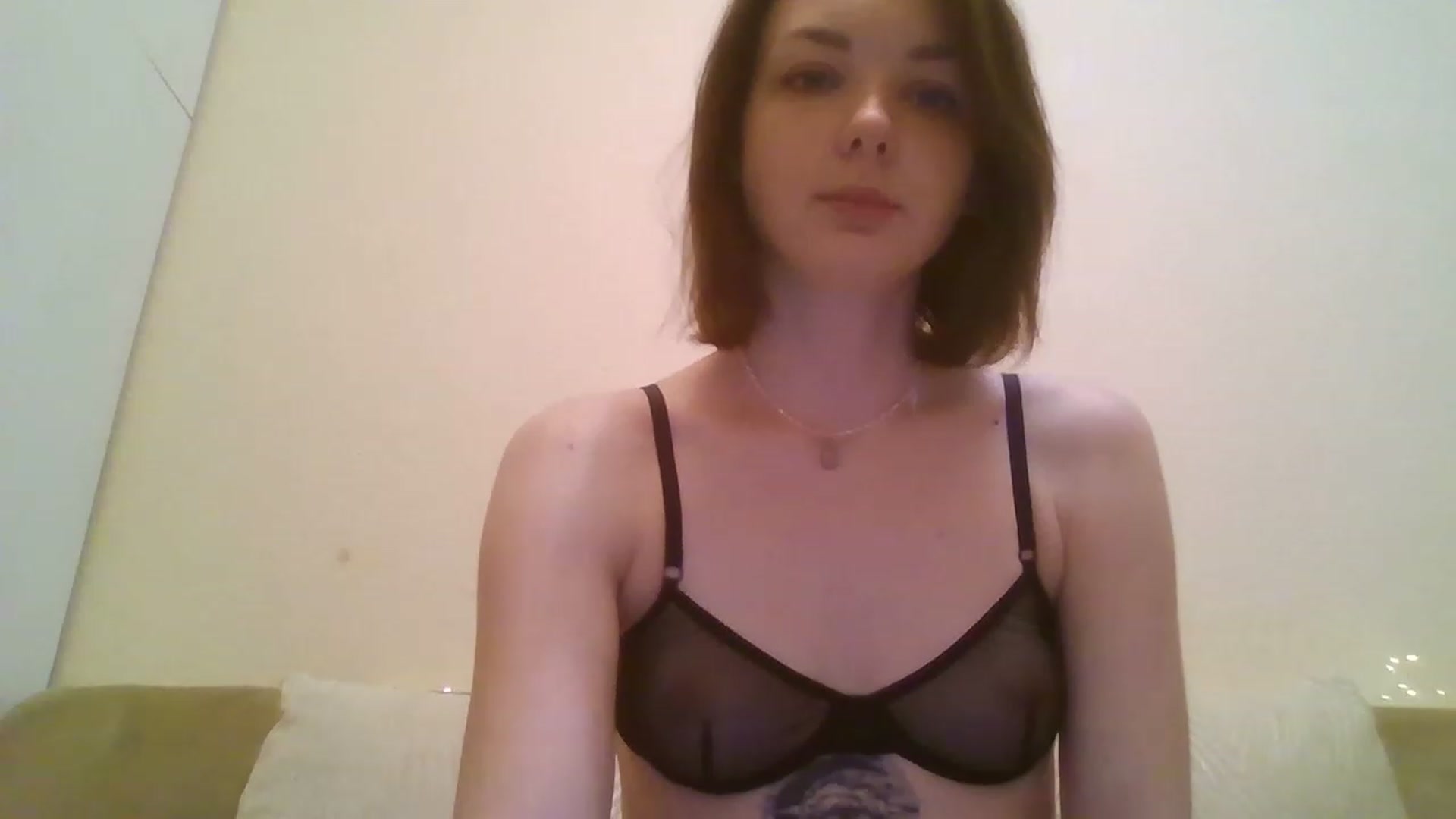 Gallery image thumbnail from RoxieSinner's myfreecams stream on, 11/16/2022, 12:18 image 19 of 20