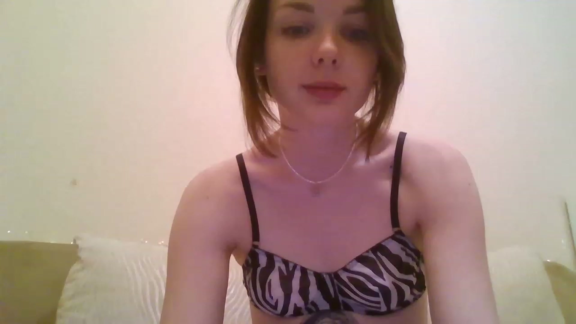Gallery image thumbnail from RoxieSinner's myfreecams stream on, 11/20/2022, 14:30 image 12 of 20