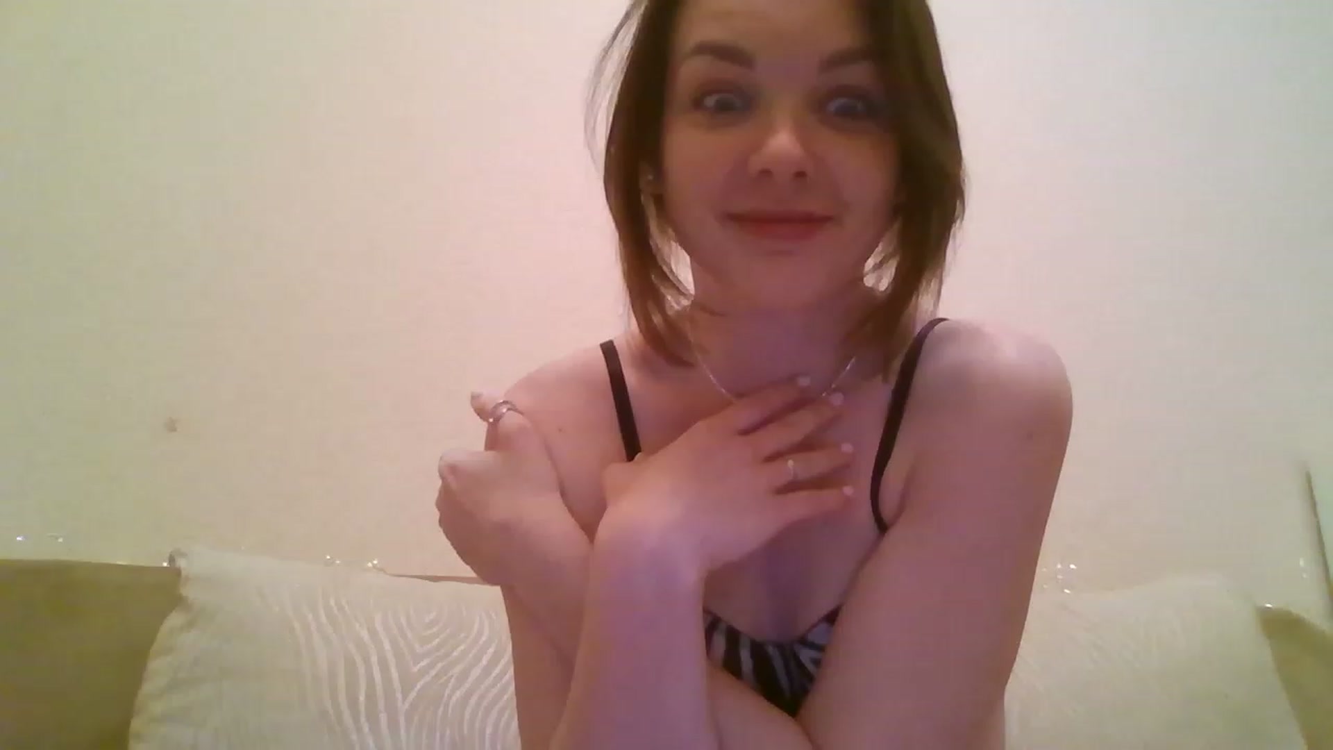Gallery image thumbnail from RoxieSinner's myfreecams stream on, 11/20/2022, 14:30 image 14 of 20