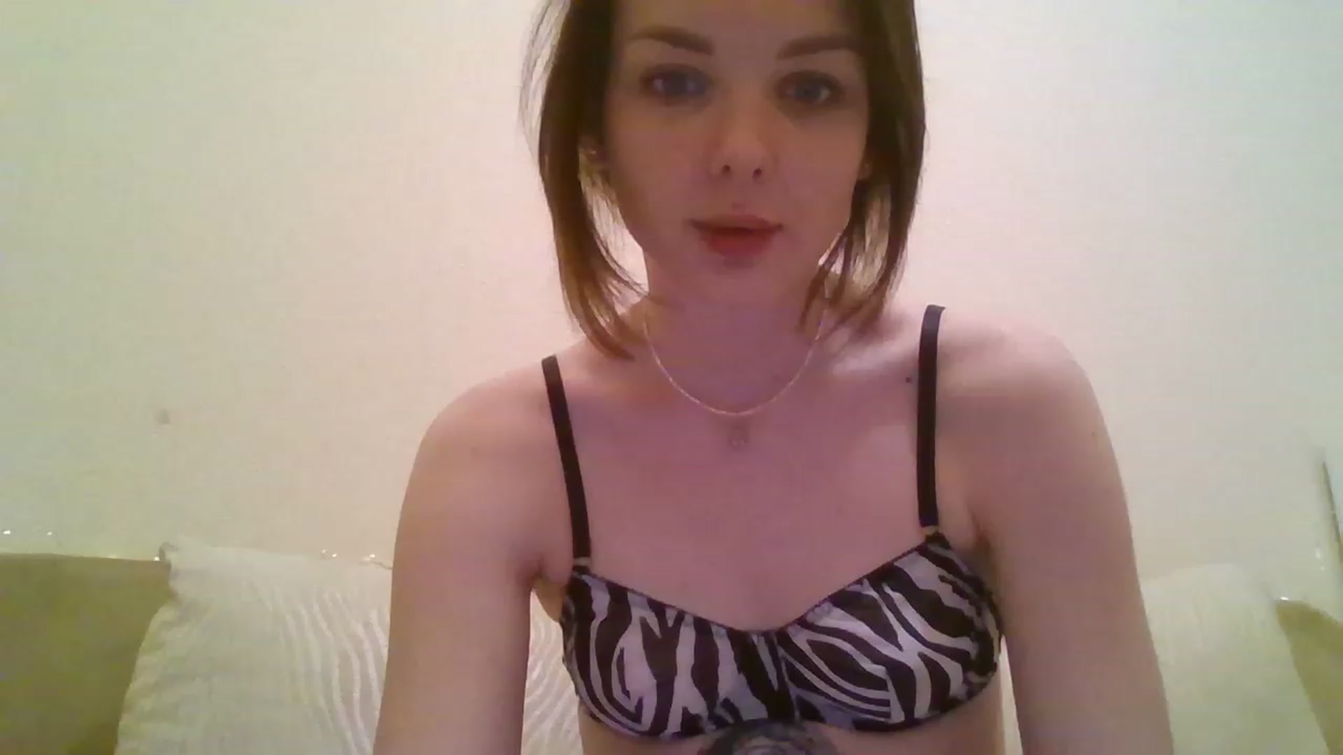 Gallery image thumbnail from RoxieSinner's myfreecams stream on, 11/20/2022, 14:30 image 19 of 20