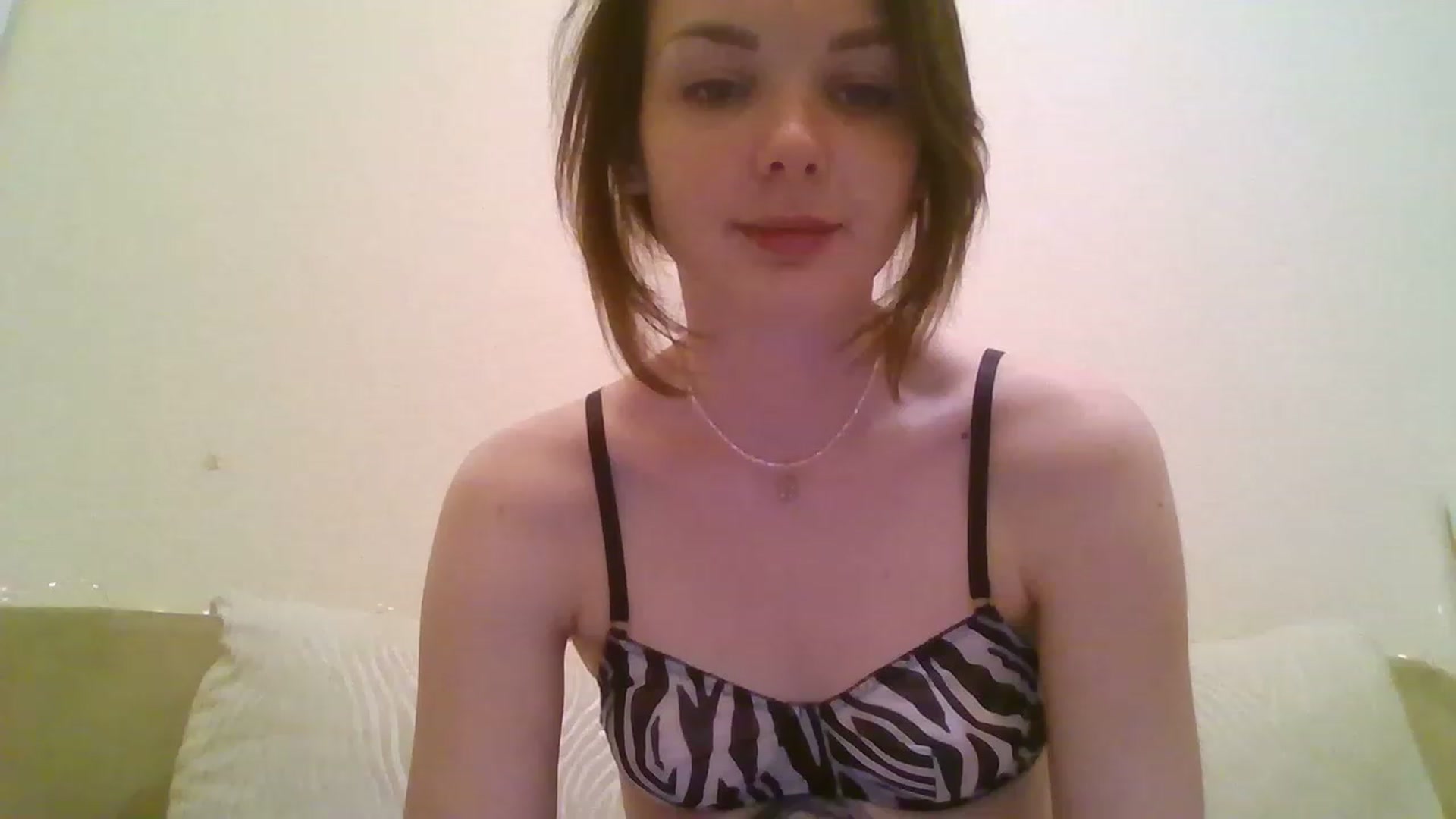 Gallery image thumbnail from RoxieSinner's myfreecams stream on, 11/20/2022, 14:30 image 2 of 20
