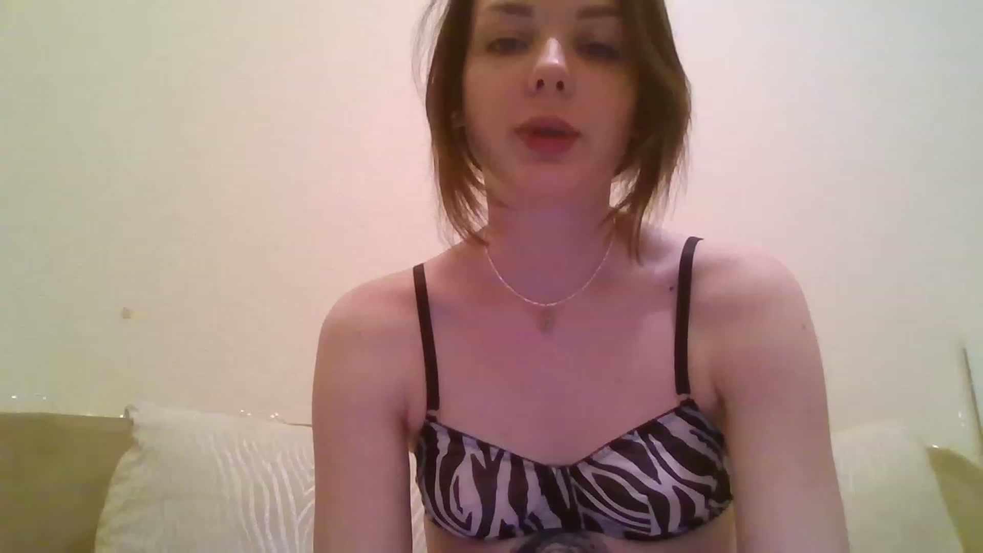 Gallery image thumbnail from RoxieSinner's myfreecams stream on, 11/20/2022, 14:30 image 15 of 20