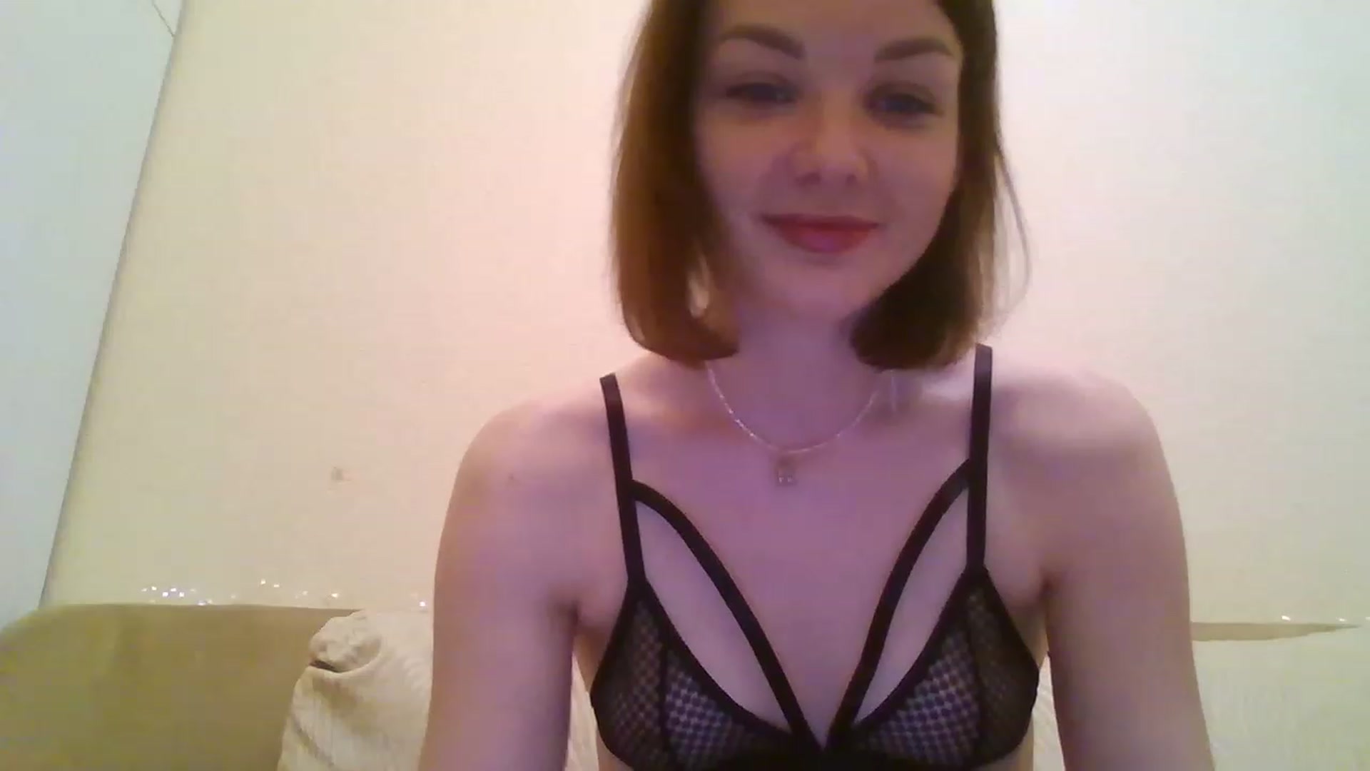 Gallery image thumbnail from RoxieSinner's myfreecams stream on, 11/22/2022, 21:30 image 7 of 20