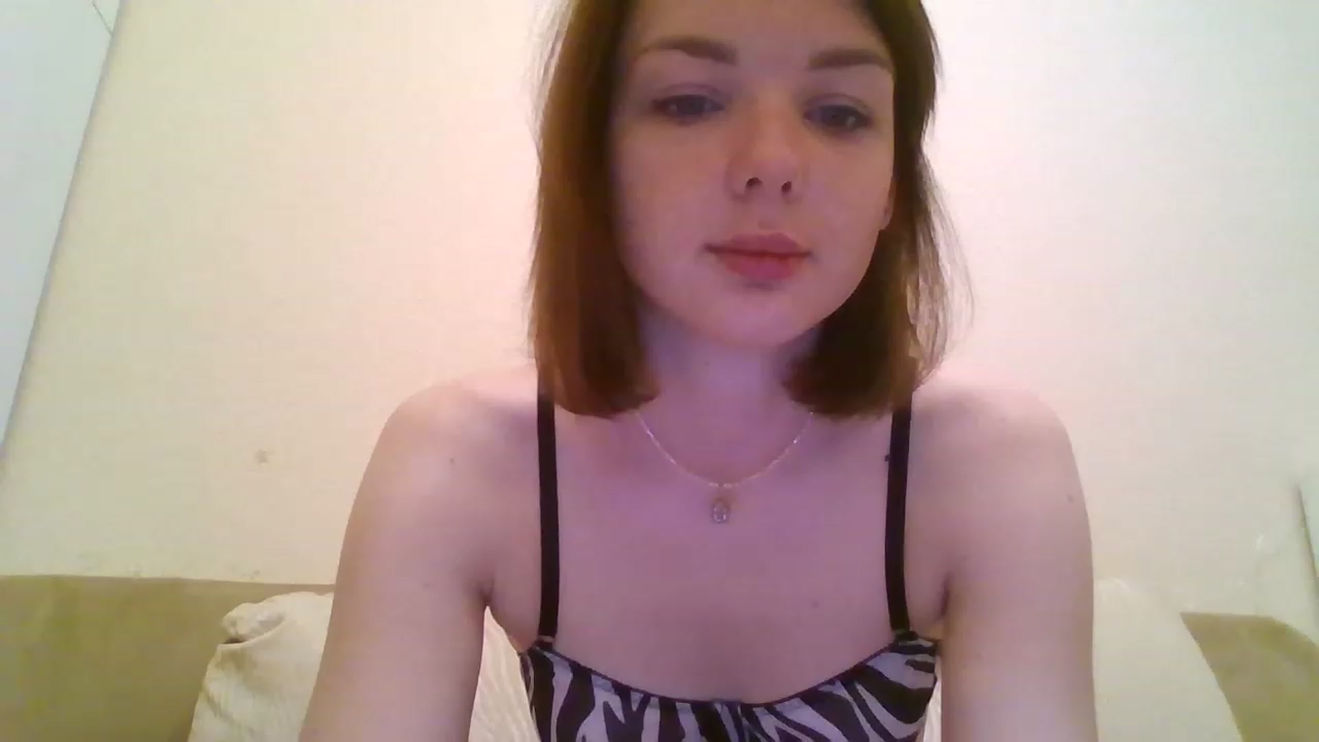 Gallery image thumbnail from RoxieSinner's myfreecams stream on, 11/23/2022, 10:51 image 18 of 20