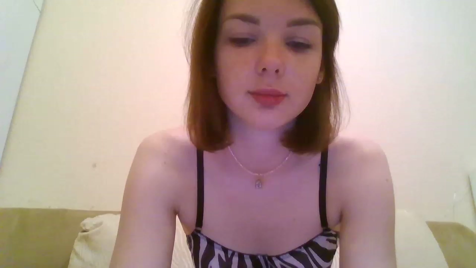 Gallery image thumbnail from RoxieSinner's myfreecams stream on, 11/23/2022, 10:51 image 14 of 20