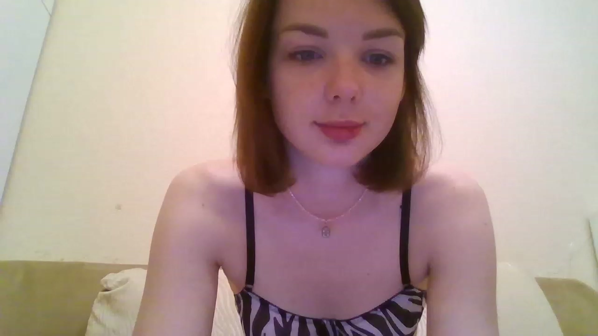 Gallery image thumbnail from RoxieSinner's myfreecams stream on, 11/23/2022, 10:51 image 13 of 20