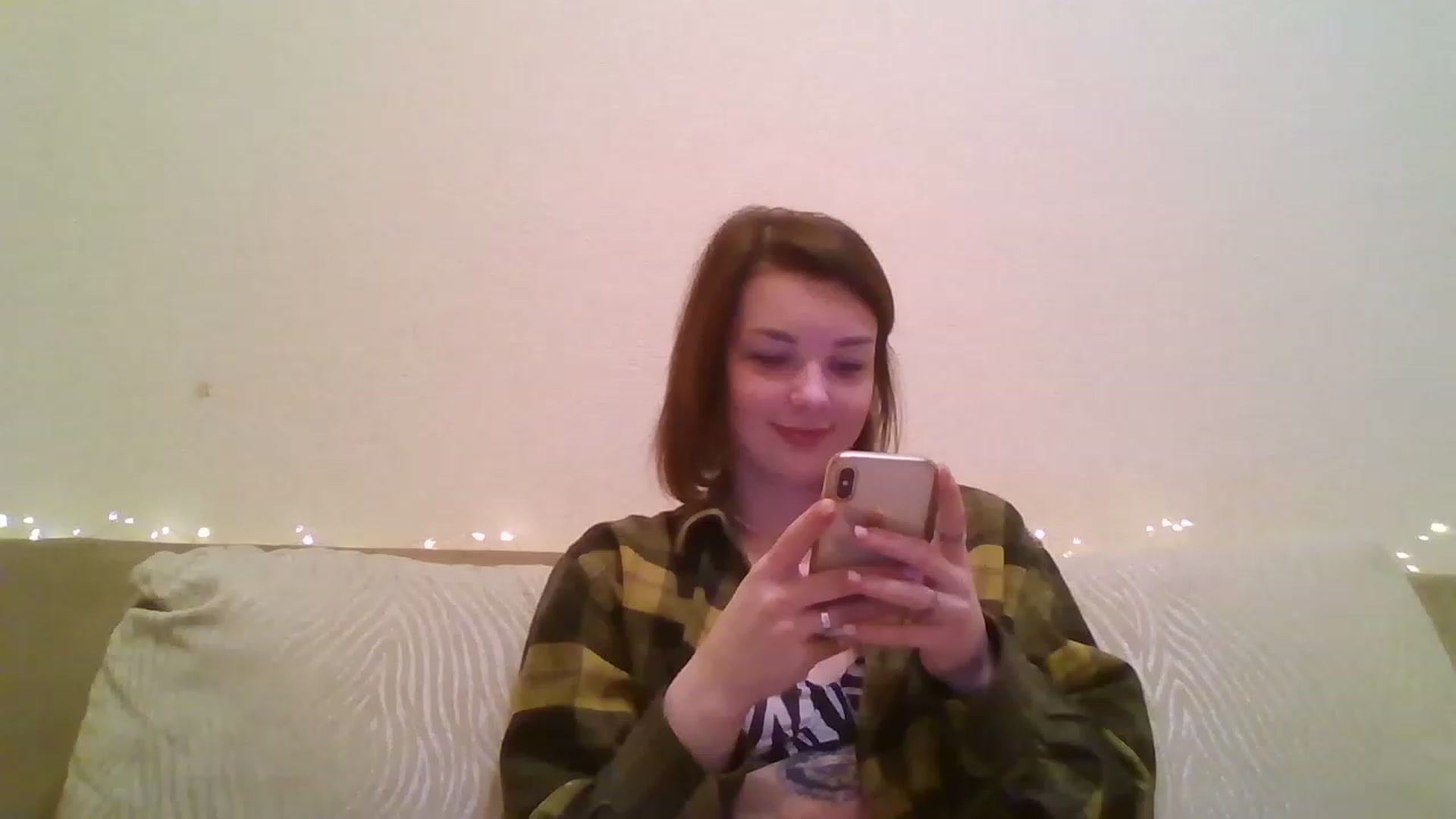 Gallery image thumbnail from RoxieSinner's myfreecams stream on, 11/23/2022, 23:01 image 18 of 20
