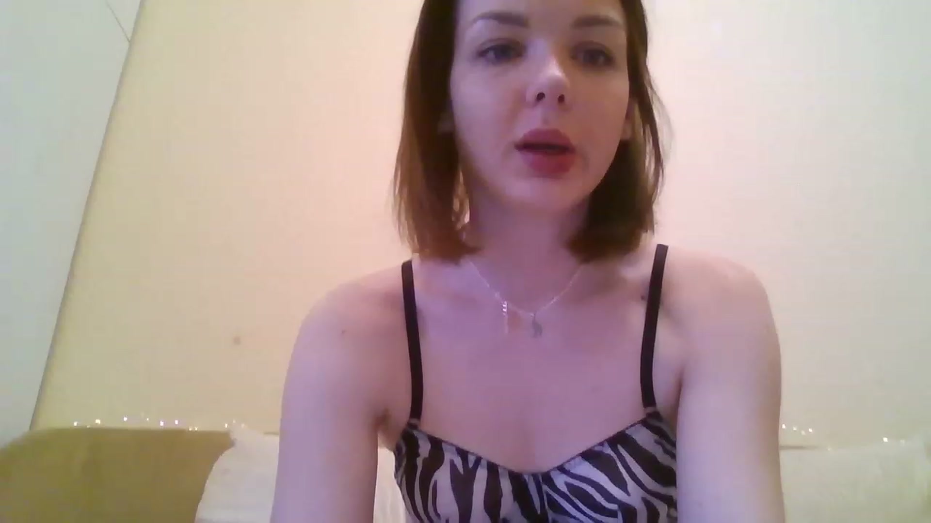 Gallery image thumbnail from RoxieSinner's myfreecams stream on, 12/01/2022, 11:24 image 5 of 20