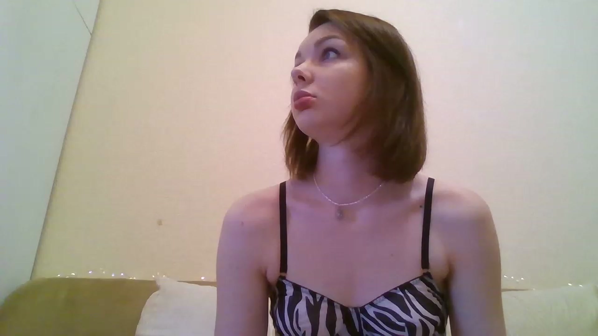 Gallery image thumbnail from RoxieSinner's myfreecams stream on, 12/01/2022, 11:24 image 16 of 20