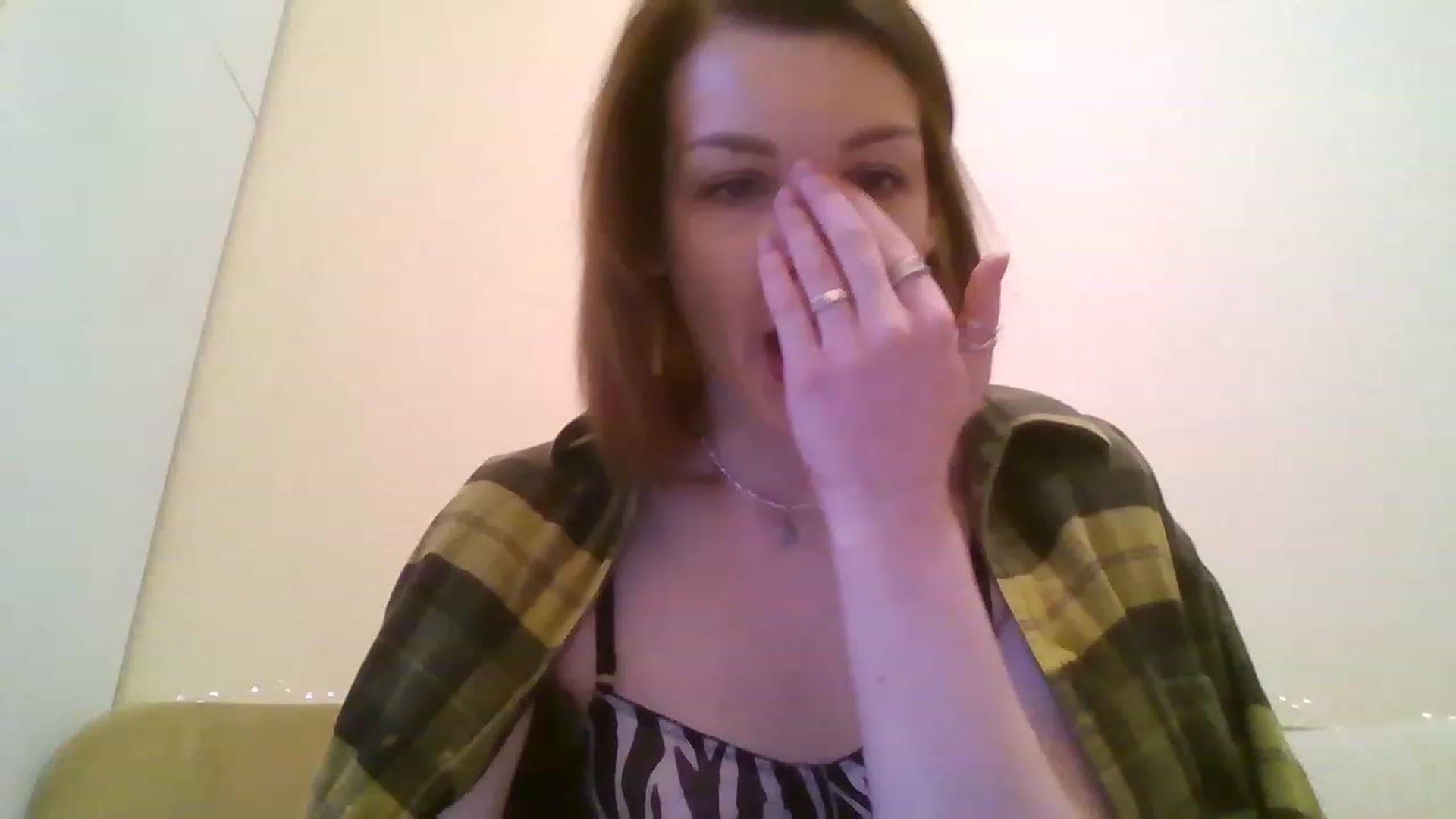 Gallery image thumbnail from RoxieSinner's myfreecams stream on, 12/01/2022, 12:04 image 19 of 20