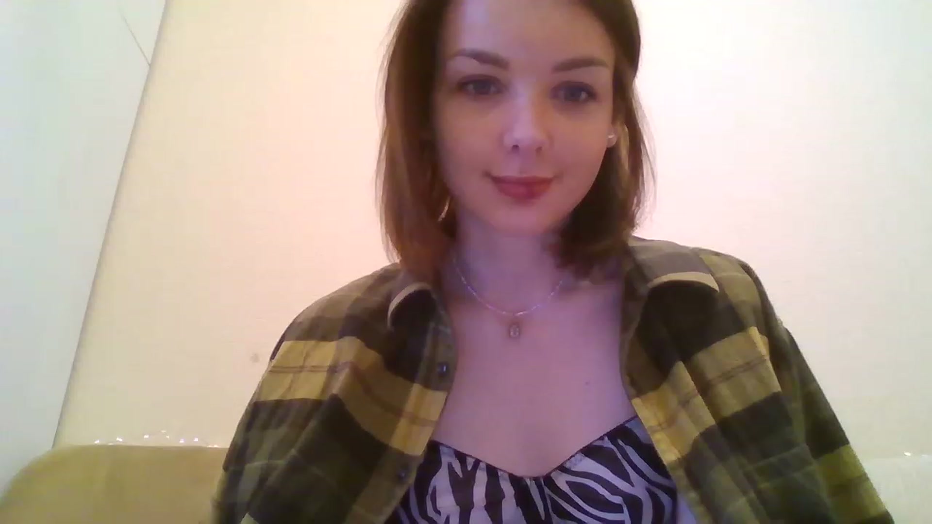 Gallery image thumbnail from RoxieSinner's myfreecams stream on, 12/01/2022, 12:04 image 16 of 20