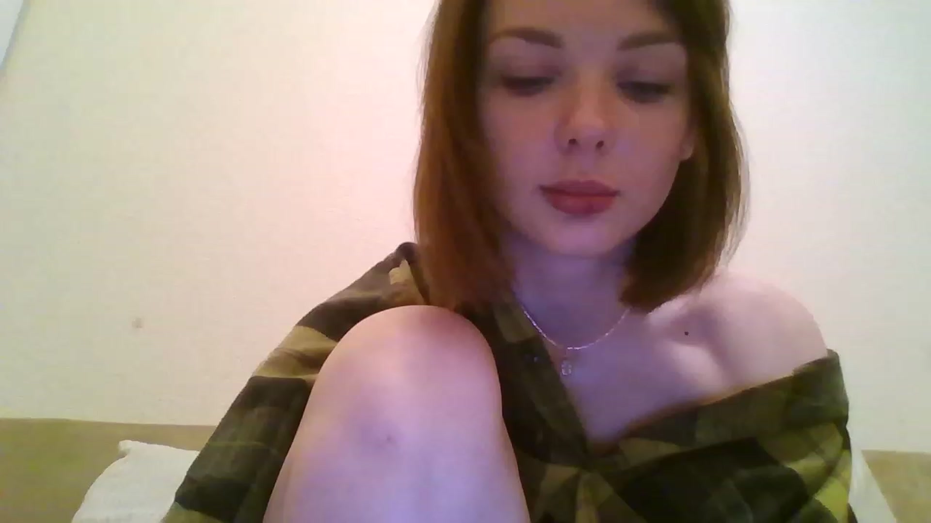 Gallery image thumbnail from RoxieSinner's myfreecams stream on, 12/01/2022, 16:00 image 14 of 20