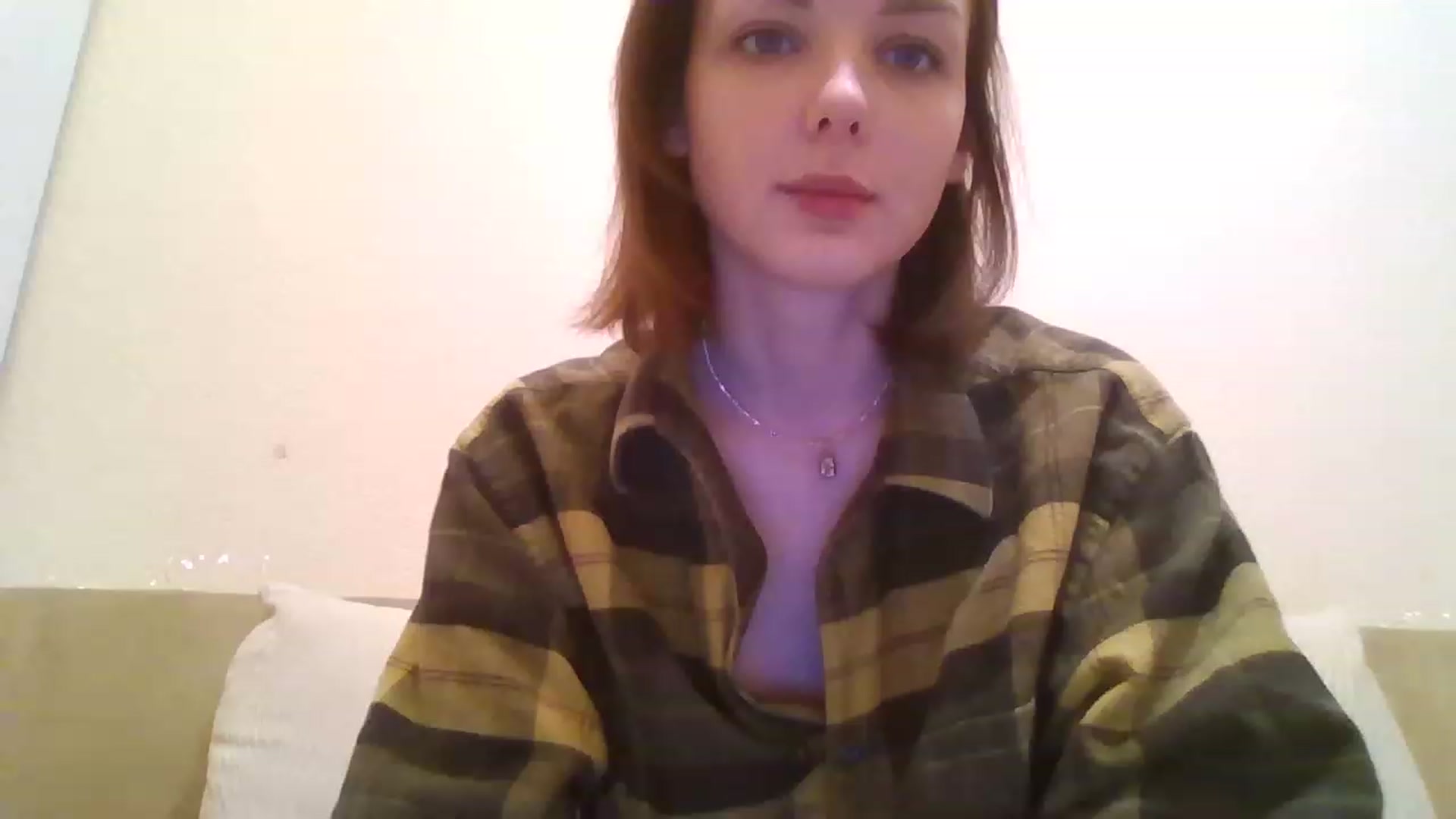 Gallery image thumbnail from RoxieSinner's myfreecams stream on, 12/03/2022, 18:48 image 14 of 20