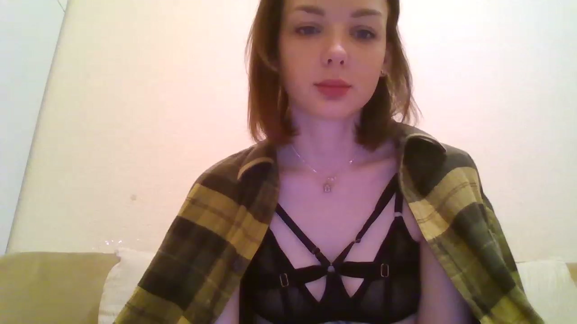 Gallery image thumbnail from RoxieSinner's myfreecams stream on, 12/04/2022, 11:59 image 8 of 20