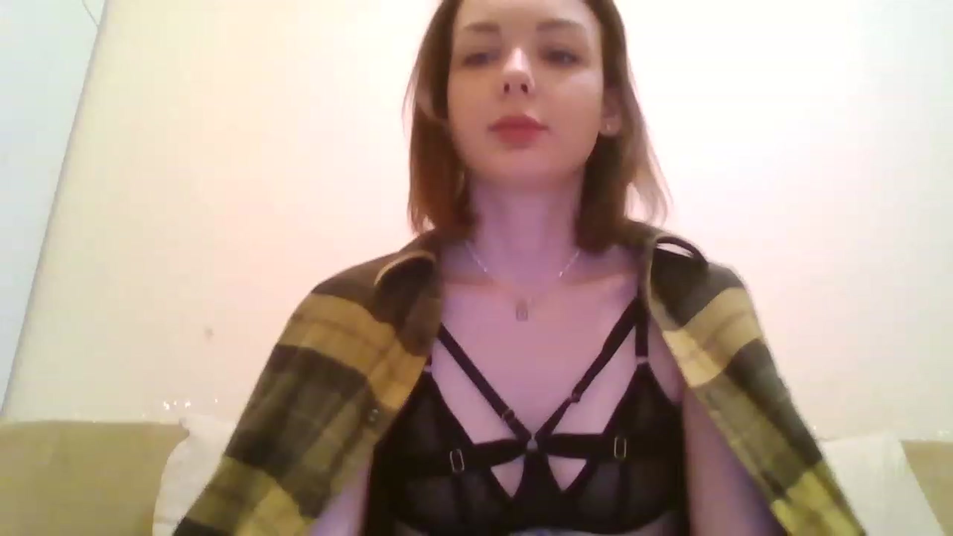 Gallery image thumbnail from RoxieSinner's myfreecams stream on, 12/04/2022, 11:59 image 10 of 20