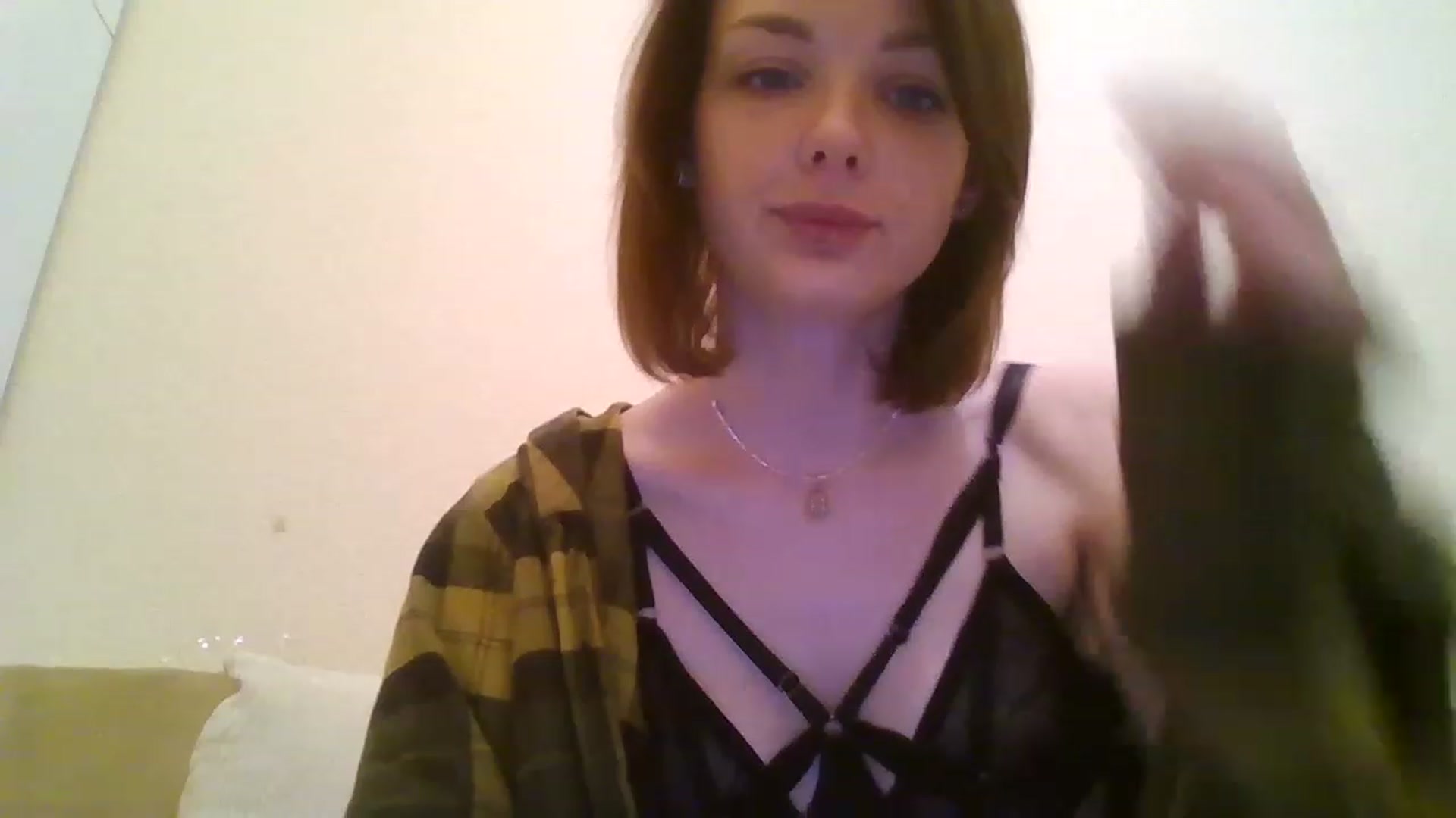 Gallery image thumbnail from RoxieSinner's myfreecams stream on, 12/04/2022, 15:07 image 11 of 20