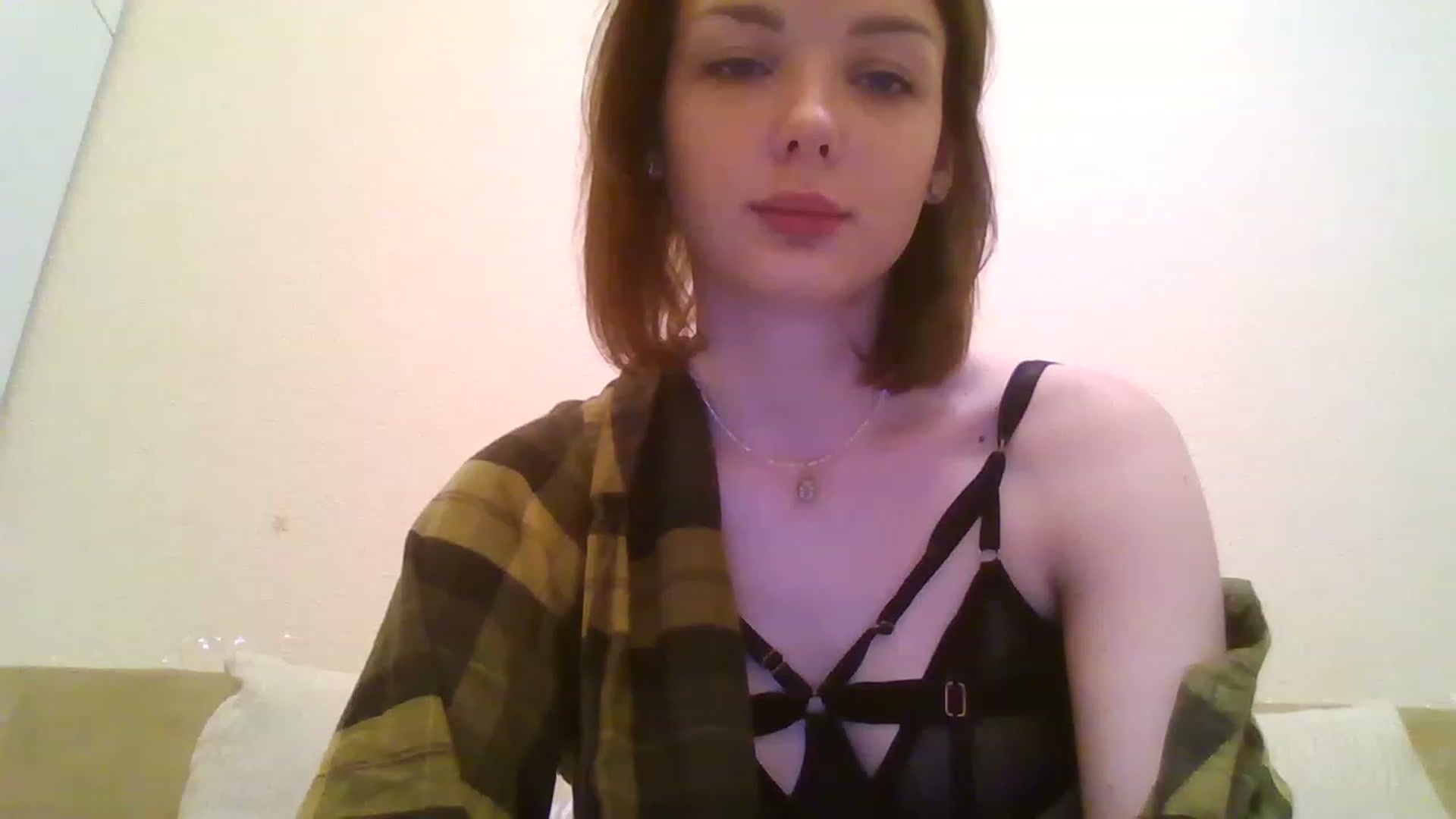 Gallery image thumbnail from RoxieSinner's myfreecams stream on, 12/04/2022, 15:07 image 5 of 20