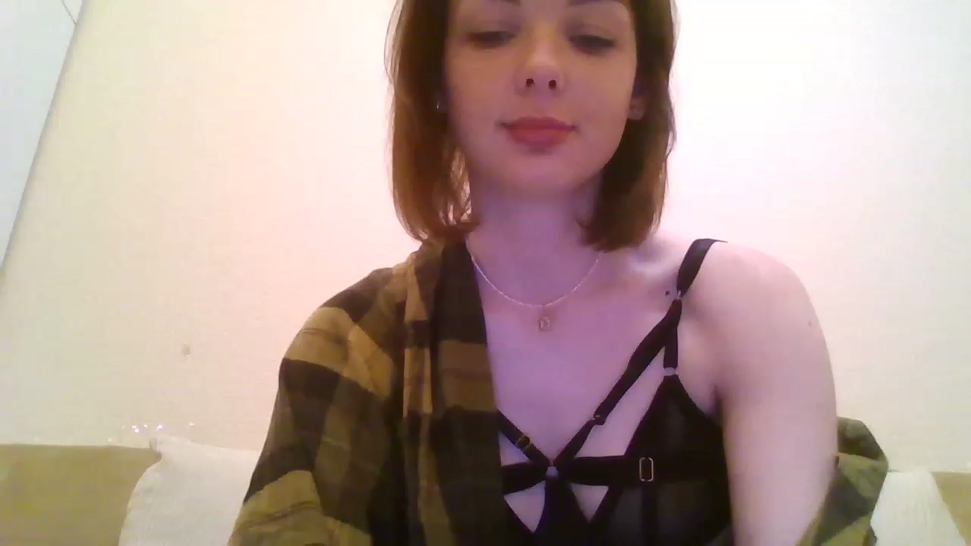Gallery image thumbnail from RoxieSinner's myfreecams stream on, 12/04/2022, 15:07 image 10 of 20