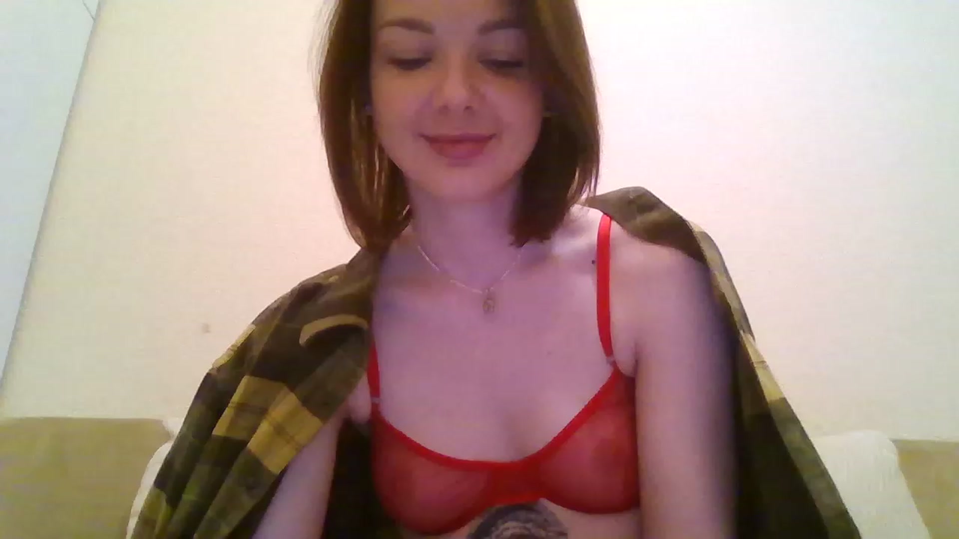 Gallery image thumbnail from RoxieSinner's myfreecams stream on, 12/05/2022, 12:16 image 18 of 20