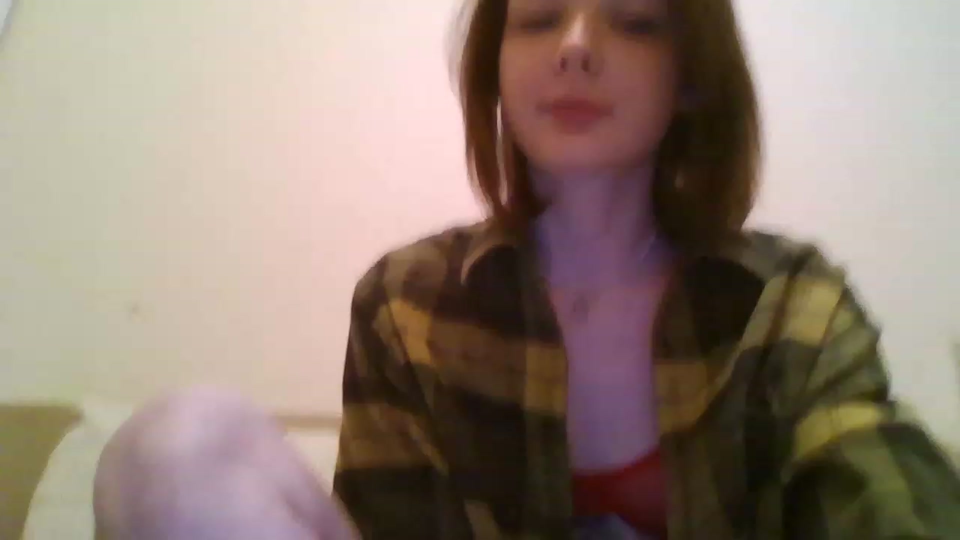 Gallery image thumbnail from RoxieSinner's myfreecams stream on, 12/05/2022, 13:14 image 12 of 20