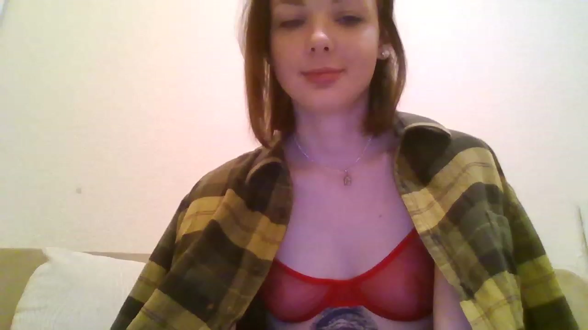Gallery image thumbnail from RoxieSinner's myfreecams stream on, 12/05/2022, 13:14 image 5 of 20