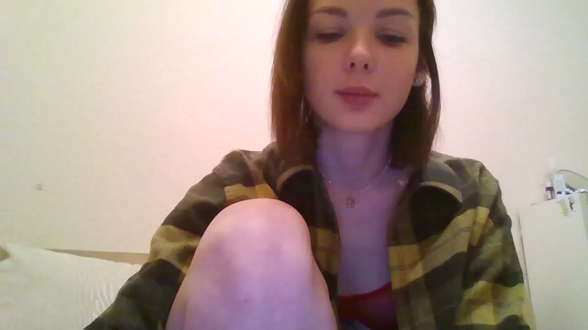 Gallery image thumbnail from RoxieSinner's myfreecams stream on, 12/05/2022, 13:14 image 16 of 20