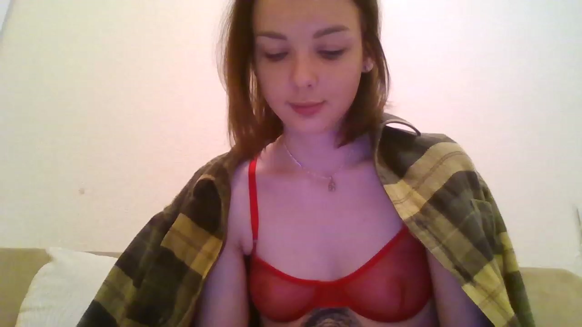 Gallery image thumbnail from RoxieSinner's myfreecams stream on, 12/05/2022, 13:14 image 1 of 20
