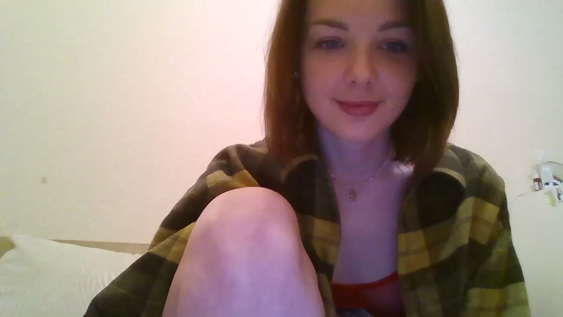 Gallery image thumbnail from RoxieSinner's myfreecams stream on, 12/05/2022, 13:14 image 13 of 20