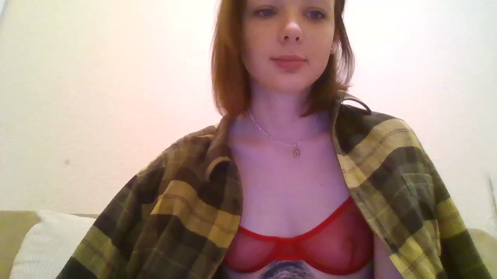 Gallery image thumbnail from RoxieSinner's myfreecams stream on, 12/05/2022, 13:14 image 2 of 20
