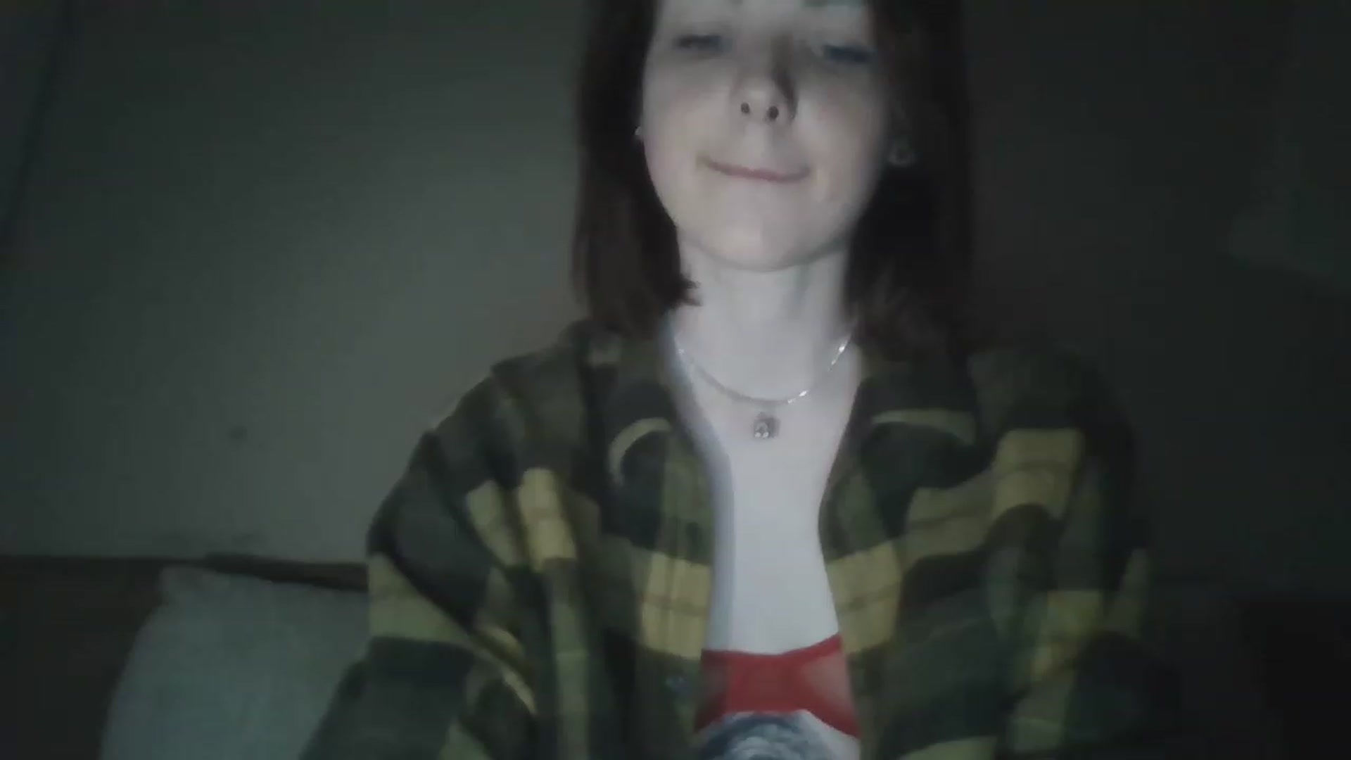 Gallery image thumbnail from RoxieSinner's myfreecams stream on, 12/05/2022, 14:14 image 5 of 20
