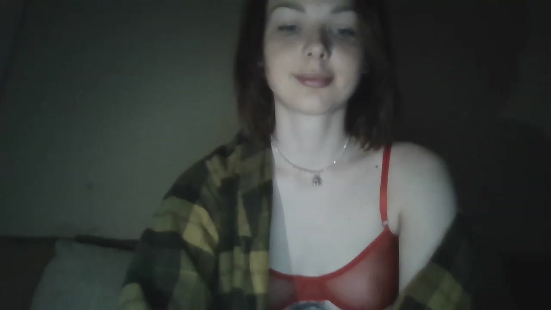 Gallery image thumbnail from RoxieSinner's myfreecams stream on, 12/05/2022, 14:14 image 19 of 20