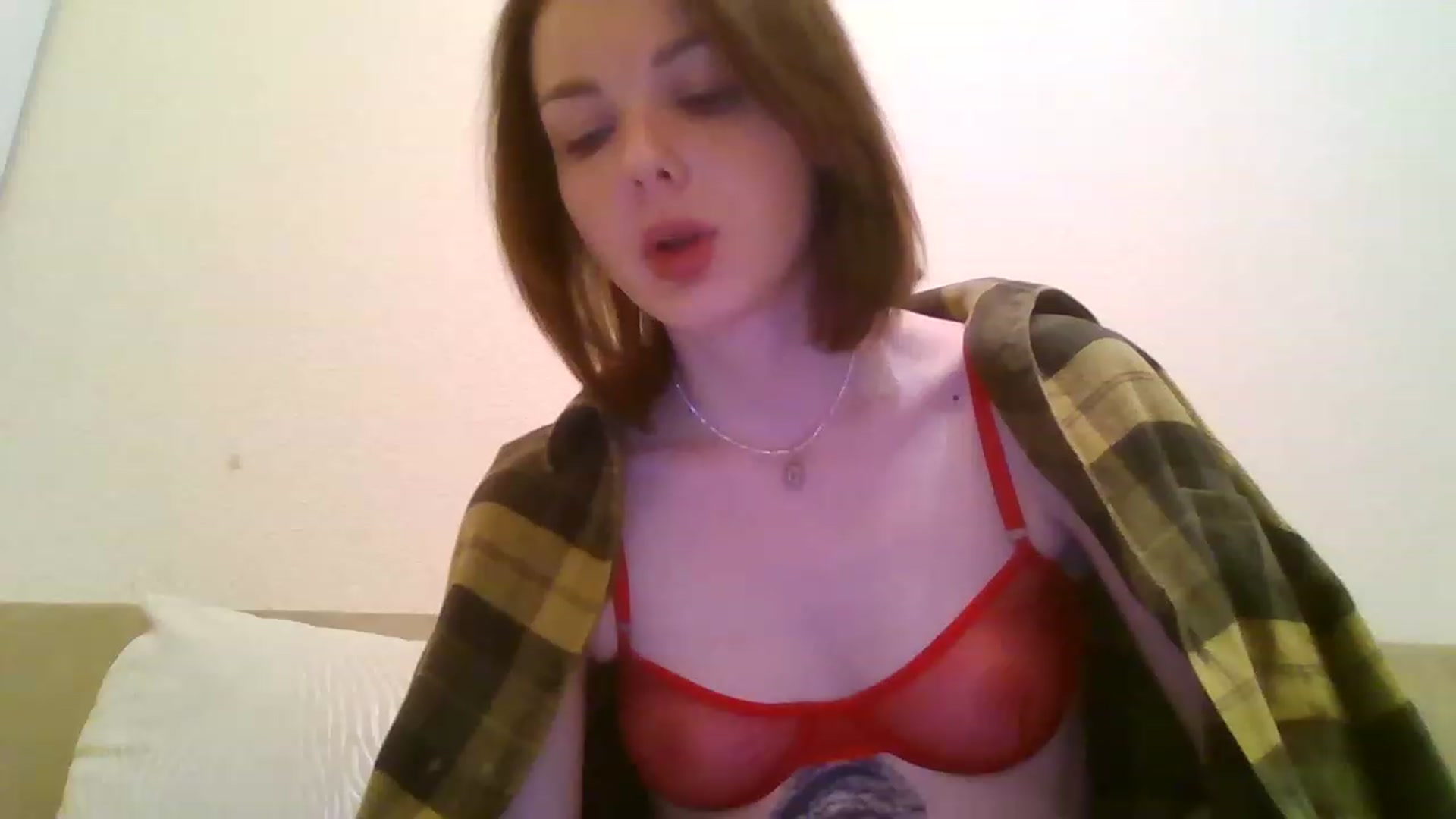 Gallery image thumbnail from RoxieSinner's myfreecams stream on, 12/05/2022, 18:21 image 10 of 20