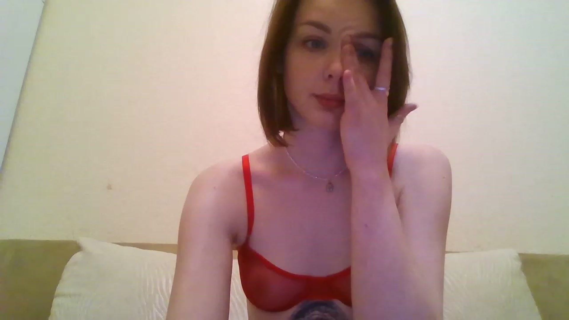 Gallery image thumbnail from RoxieSinner's myfreecams stream on, 12/05/2022, 18:21 image 1 of 20