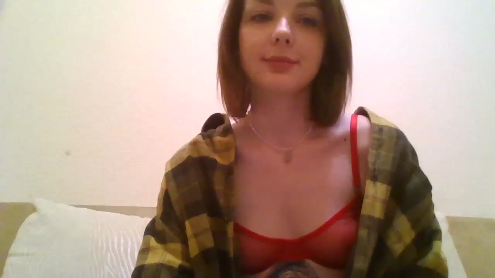 Gallery image thumbnail from RoxieSinner's myfreecams stream on, 12/05/2022, 18:21 image 20 of 20