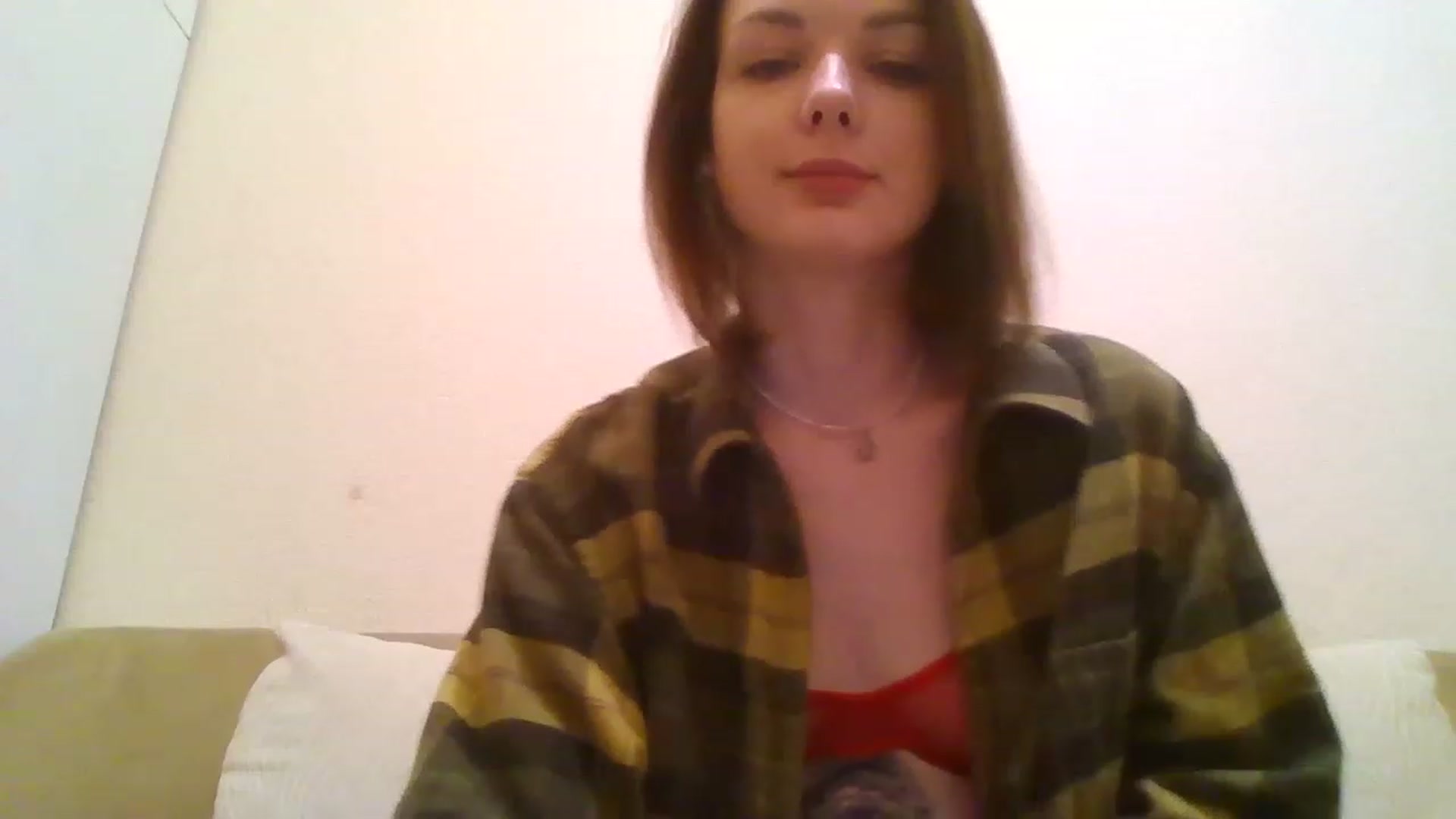 Gallery image thumbnail from RoxieSinner's myfreecams stream on, 12/05/2022, 18:41 image 6 of 20