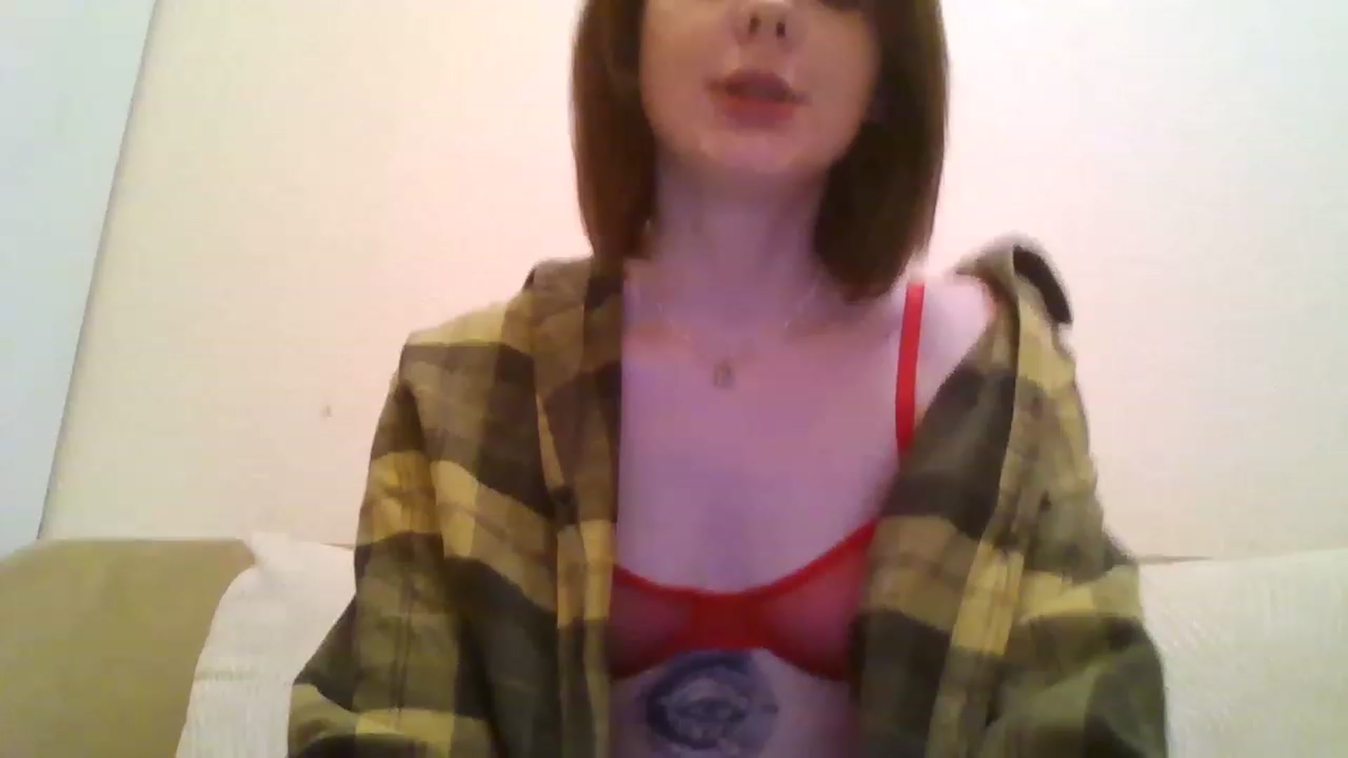 Gallery image thumbnail from RoxieSinner's myfreecams stream on, 12/05/2022, 19:42 image 17 of 20