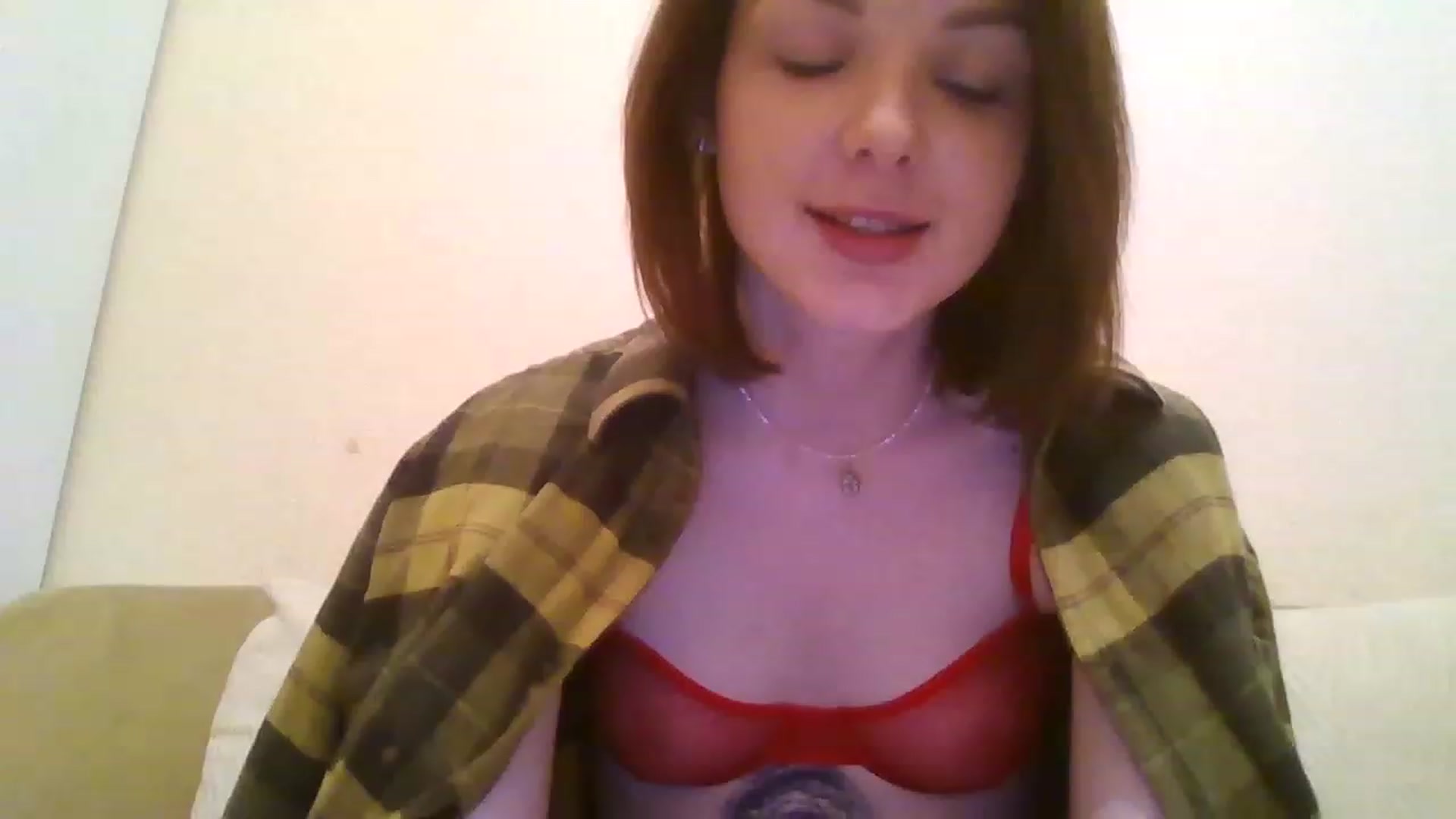 Gallery image thumbnail from RoxieSinner's myfreecams stream on, 12/05/2022, 19:42 image 10 of 20