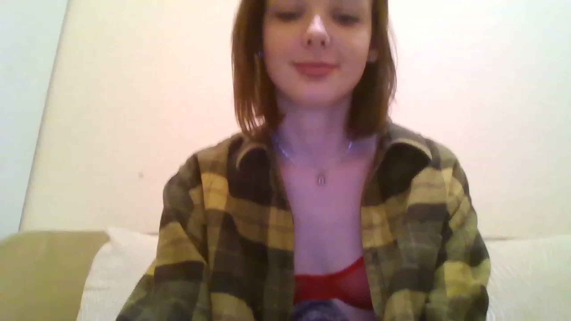 Gallery image thumbnail from RoxieSinner's myfreecams stream on, 12/05/2022, 19:42 image 12 of 20