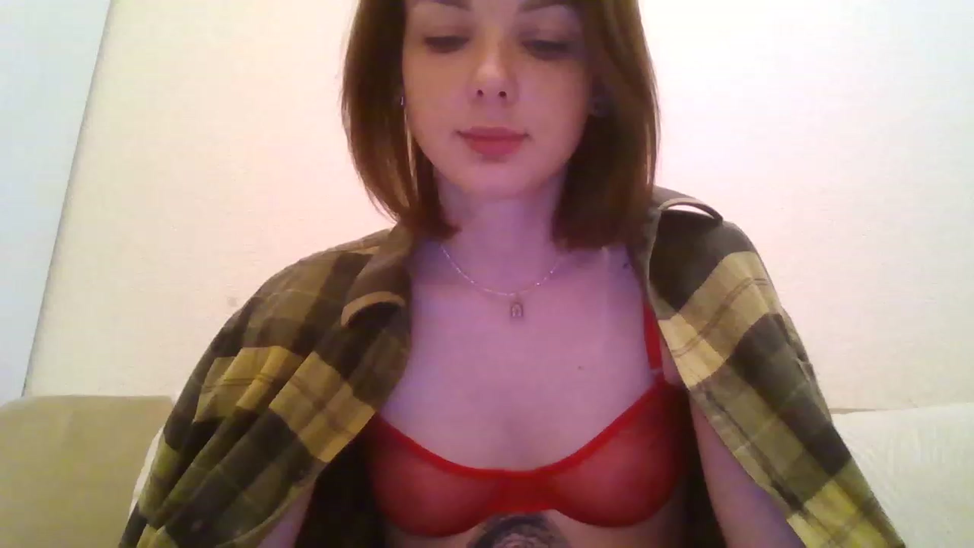 Gallery image thumbnail from RoxieSinner's myfreecams stream on, 12/05/2022, 19:42 image 7 of 20
